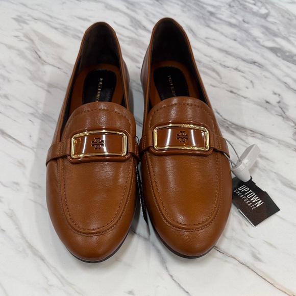 Tory Burch Tan Leather Loafers with Gold Accent - Picture 1 of 9